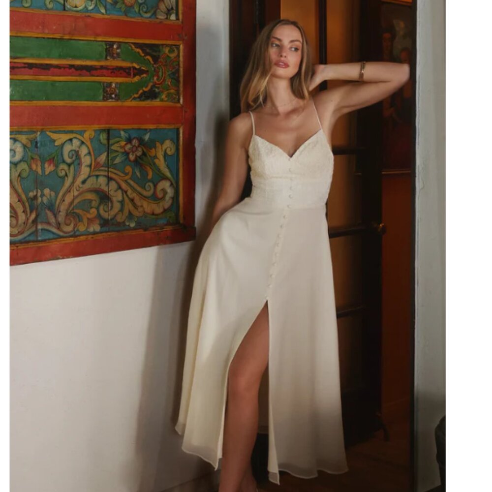 Adeirlina Chloe Midi Dress NWT